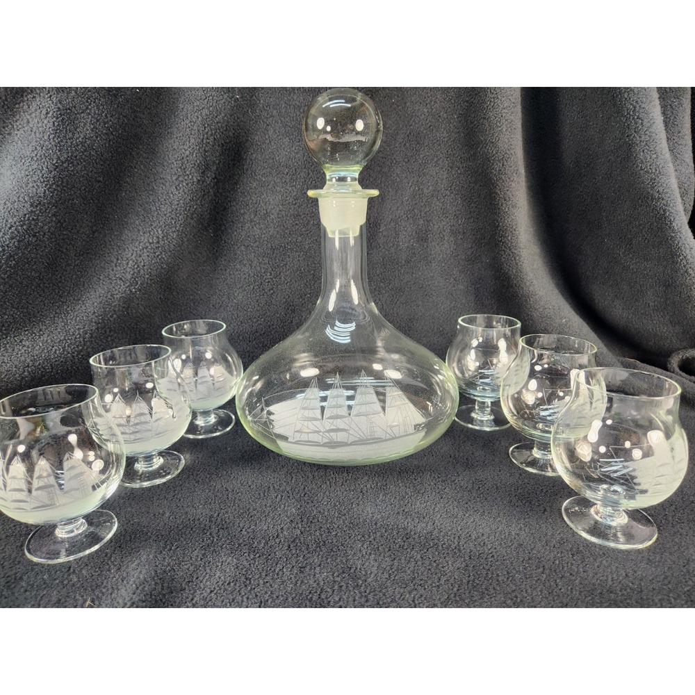 Toscany Clipper (1) Decanter (6) Snifter Glasses Vintage Clear Etched Ship Glass